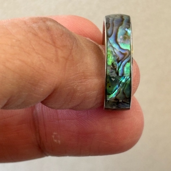 Blue and Green Iridescent Inlay Ring - Picture 2 of 4